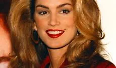 Lutto per la supermodella Cindy Crawford: &egrave; morto il figlio di 27 anni Presley Gerber