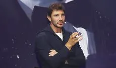 Sanremo 2027, tutte le novit&agrave; di Stefano De Martino che sulla presenza femminile dice: &laquo;Le quote rosa mi stuccano&raquo;