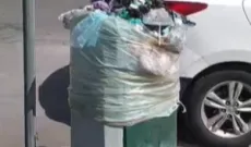 Palermo, via Uditore: contenitori pieni di rifiuti