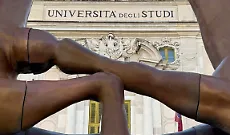 I cavalli di Piazza Universit&agrave; accendono il dibattito a Catania