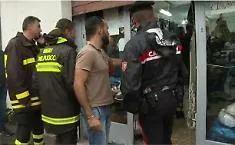 &laquo;Ridatemi i miei figli&raquo;: la rabbia del padre delle sorelline di San Cataldo