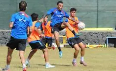 Torre del Grifo aperto alla stampa: Catania prova il 3-4-2-1 in vista di Altamura