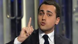 Rifiuti, &egrave; "bomba" Di Maio su Musumeci: &laquo;Non godr&agrave; di ulteriori poteri speciali...&raquo;