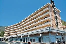 Coronavirus, esauriti i pochi posti Covid 19 all'ospedale di Licata