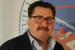 Falso in atto pubblico, a giudizio ex deputato Coltraro