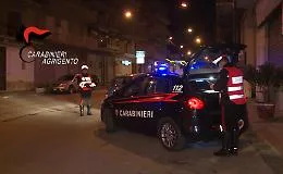 Agrigento, investe ragazza e fugge