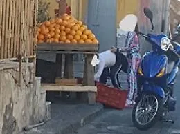 Catania, ancora minori al lavoro invece che a scuola: denunciati i genitori