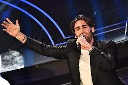 Alberto Urso: da Sanremo al Centro Sicilia per incontrare i fan