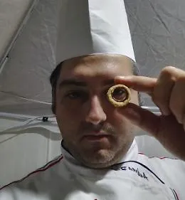 La dolce invenzione di Andrea: un cannolo che resta "fresco" 16 mesi