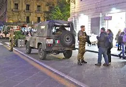 Catania, scippa una giovane coppia: fermato dai militari dell'Esercito