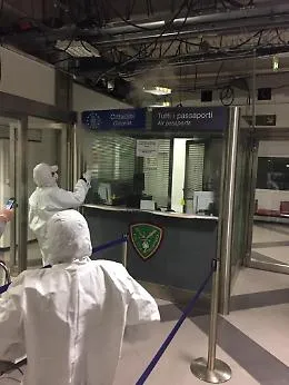 Coronavirus, paura sul volo Roma Palermo: &laquo;C'&egrave; un positivo&raquo;