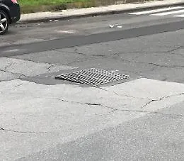 Catania: grata pluviale disconnessa in via Torino