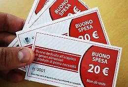 Catania, la giunta delibera i criteri per i buoni spesa: ecco chi pu&ograve; usufruirne