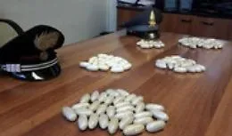 Caltanissetta, nigeriano arrestato con 10 ovuli di droga nello stomaco