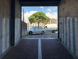 Catania: parcheggio selvaggio ogni giorno in via Teocrito