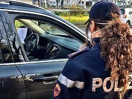 Catania, a Cibali beccati ancora in giro i positivi al Covid che se ne infischiano della quarantena