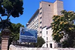 Condanna definitiva per primario che mise protesi anche alla gamba sana