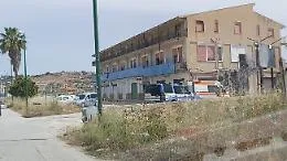 Migranti, chiuso il Centro di accoglienza di Cannatello
