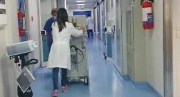 Pacemaker impiantato al contrario: bimbo muore, otto medici indagati