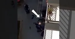 Ragusa, procedimento disciplinare per l'agente che ha scalciato il ladro