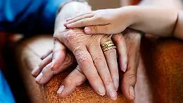 La festa dei Nonni nel ricordo dei tanti anziani morti per il covid