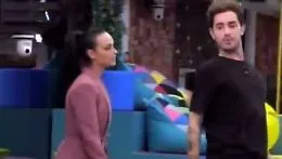 GFVip, la rivelazione di Tommaso su Adua spiazza tutti: &laquo;Me l'aveva detto in albergo&raquo;
