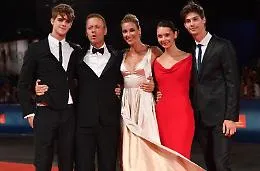 Coronavirus, Rocco Siffredi e il focolaio in casa: &laquo;Colpa dei test veloci&raquo;