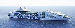 Migranti, a Lampedusa la nave quarantena Rhapsody