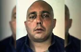Caltagirone, minaccia il suicidio per evitare l'arresto dopo la condanna definitiva