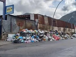 "Cercansi operatori ecologici per Emergenza Munnizza citt&agrave; di Palermo"
