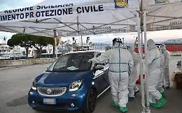 Sicilia, procede l'&laquo;operazione rientri&raquo;: ma il picco dell'esodo sar&agrave; nel weekend