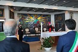 Catania, sindaco e arcivescovo negli ospedali per Sant'Agata: &laquo;Vicini a chi combatte il Covid&raquo;