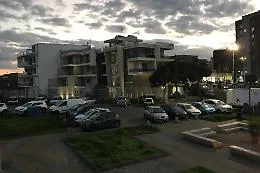Catania: piazzale Cannav&ograve; adibito a parcheggio pubblico
