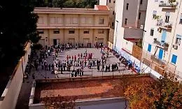Palermo, la parrocchia condannata per i rumori dell'oratorio organizza una colletta: il sindaco Lagalla dona mille euro