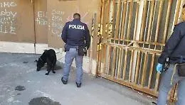 Blitz nei rioni dello spaccio a Siracusa: due arresti per armi e droga