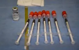 Covid, al via in Sicilia le prenotazioni dei vaccini per i settantenni