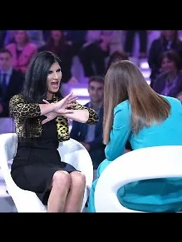 Pamela Prati fuori con Verissimo: &laquo;Smettetela di utilizzarmi&raquo;