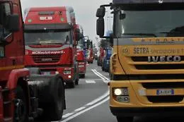 Dalla Regione 10 mln all'autotrasporto. Musumeci: &laquo;Ora tocca allo Stato&raquo;