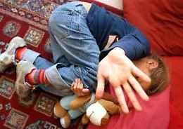 Chiesti 12 anni di reclusione per romeno che violent&ograve; nipotina