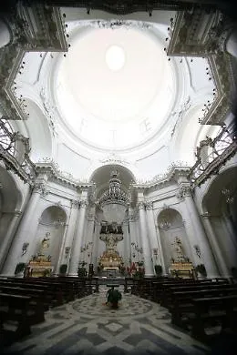 Sant'Agata al tempo del covid, la Fipe: &laquo;Meglio un lockdown nei giorni di festa&raquo;