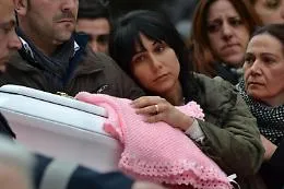 Le condanne per la morte della piccola Nicole: 5 anni e 9 mesi alla ginecologa per omicidio colposo