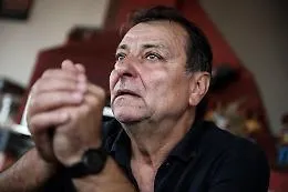 Cesare Battisti catturato in Bolivia, Bolsonaro
a Salvini: &laquo;Il piccolo "regalo" sta arrivando...&raquo;