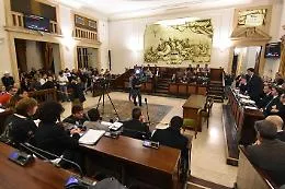 Consiglio comunale di Catania, ecco il "registro": Bianco il pi&ugrave; assente