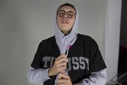 Il rap di Tredici Pietro arriva a Catania con l'Assurdo Tour