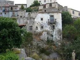 La Regione scommette sui borghi abbandonati: 50 milioni per la rinascita