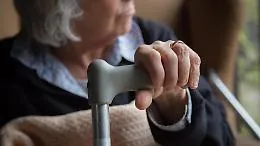 Anziani sempre pi&ugrave; fragili: la risposta? Un Welfare Comunitario