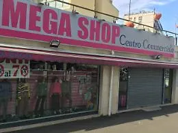 Chiudono a Catania quasi tutti i negozi cinesi: ma a perderci &egrave; anche la citt&agrave;
