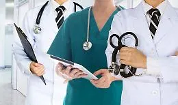 Coronavirus, oltre 400 medici rispondono alla "chiamata" della Regione Sicilia