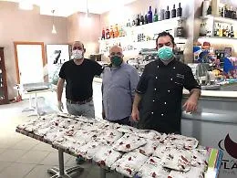 Coronavirus, colombe pasquali e dolciumi gratis alle famiglie povere empedocline