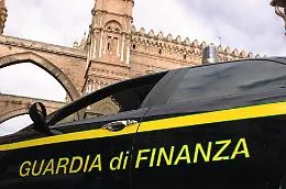 Coronavirus, visiere irregolari sequestrate a Carini